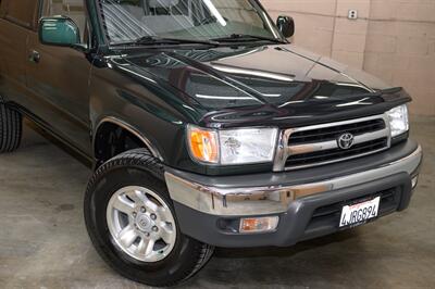 2000 Toyota 4Runner SR5  *** SALE PENDING*** - Photo 5 - Van Nuys, CA 91402