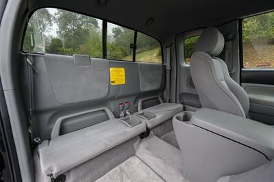 2006 Toyota Tacoma V6   - Photo 72 - Van Nuys, CA 91402