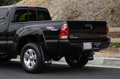 2006 Toyota Tacoma V6   - Photo 8 - Van Nuys, CA 91402