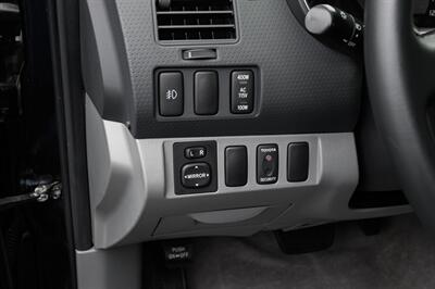 2006 Toyota Tacoma V6   - Photo 61 - Van Nuys, CA 91402