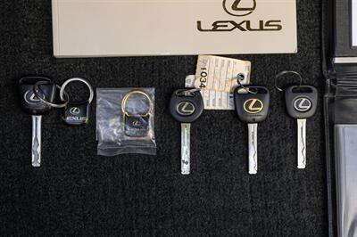 1994 Lexus LS 400   - Photo 56 - Van Nuys, CA 91402