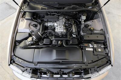 1994 Lexus LS 400   - Photo 58 - Van Nuys, CA 91402