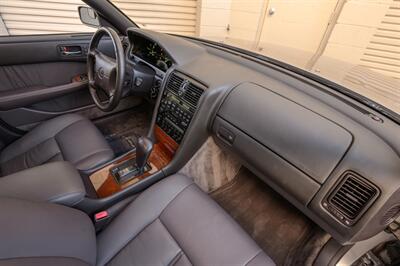 1994 Lexus LS 400   - Photo 41 - Van Nuys, CA 91402