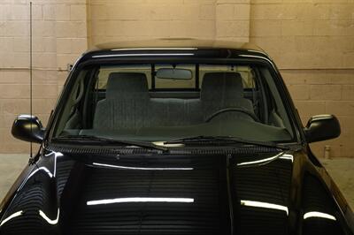 2001 Toyota Tacoma Prerunner   - Photo 32 - Van Nuys, CA 91402