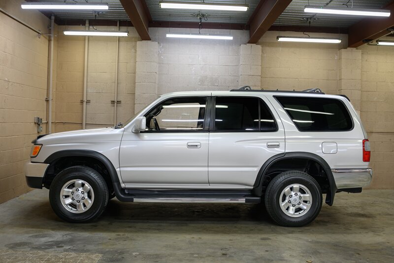 1998 Toyota 4Runner SR5 - Photo 28 - Van Nuys, CA 91402