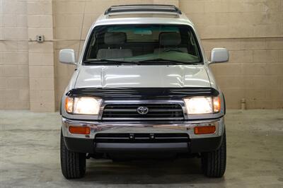 1998 Toyota 4Runner SR5 - Photo 19 - Van Nuys, CA 91402