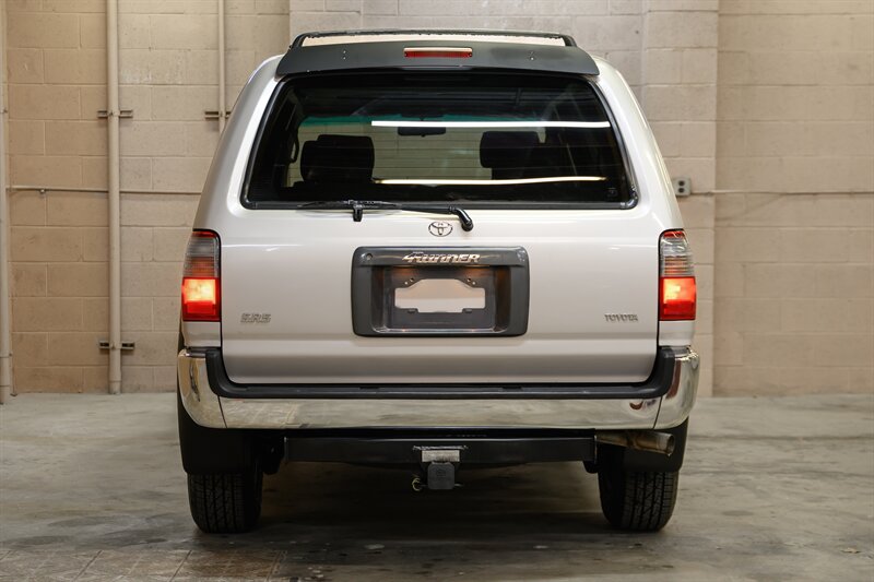 1998 Toyota 4Runner SR5 - Photo 38 - Van Nuys, CA 91402