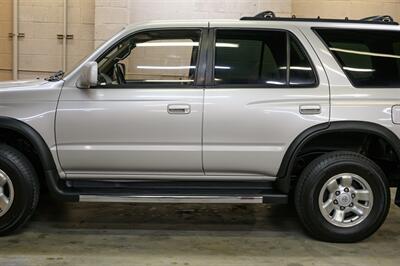1998 Toyota 4Runner SR5 - Photo 30 - Van Nuys, CA 91402