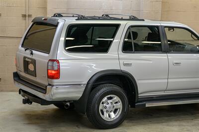1998 Toyota 4Runner SR5 - Photo 16 - Van Nuys, CA 91402