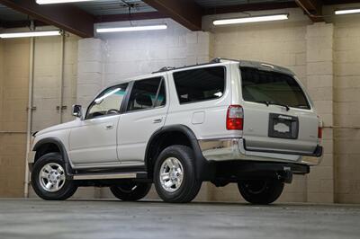 1998 Toyota 4Runner SR5 - Photo 26 - Van Nuys, CA 91402