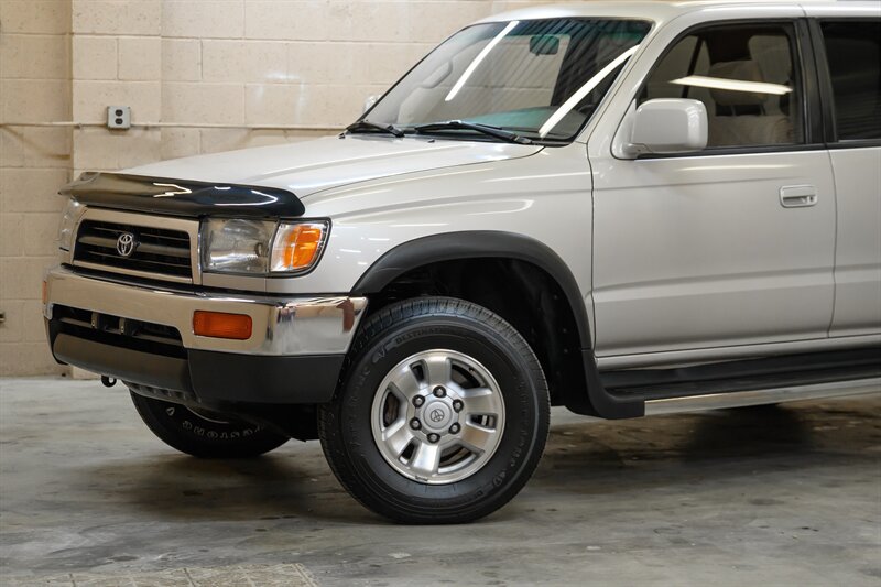 1998 Toyota 4Runner SR5 - Photo 3 - Van Nuys, CA 91402