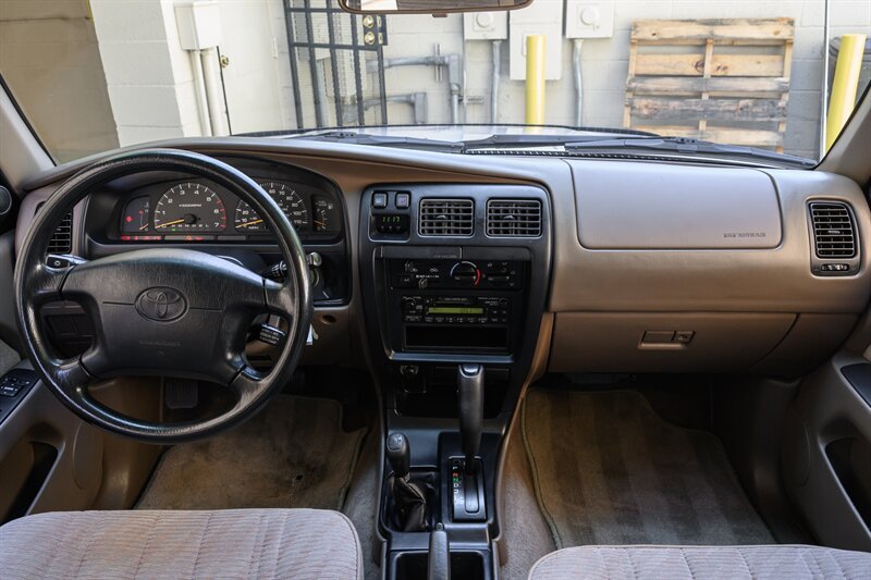 1998 Toyota 4Runner SR5 - Photo 47 - Van Nuys, CA 91402