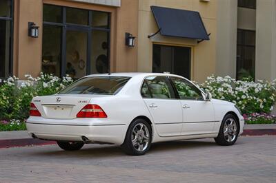 2006 Lexus LS 430   - Photo 8 - Van Nuys, CA 91402