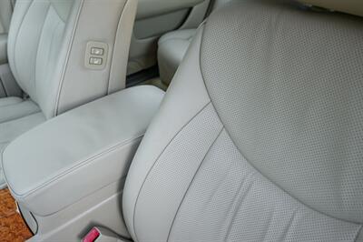 2005 Lexus LS 430   - Photo 61 - Van Nuys, CA 91402