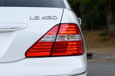 2005 Lexus LS 430   - Photo 21 - Van Nuys, CA 91402