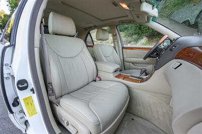 2005 Lexus LS 430   - Photo 38 - Van Nuys, CA 91402