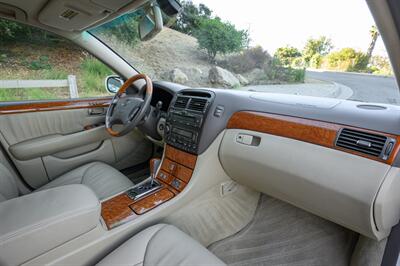 2005 Lexus LS 430   - Photo 35 - Van Nuys, CA 91402