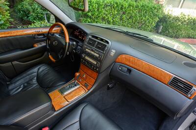 2002 Lexus LS 430   - Photo 64 - Van Nuys, CA 91402