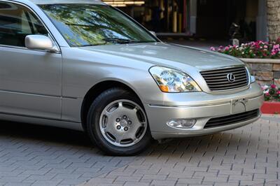 2002 Lexus LS 430   - Photo 12 - Van Nuys, CA 91402