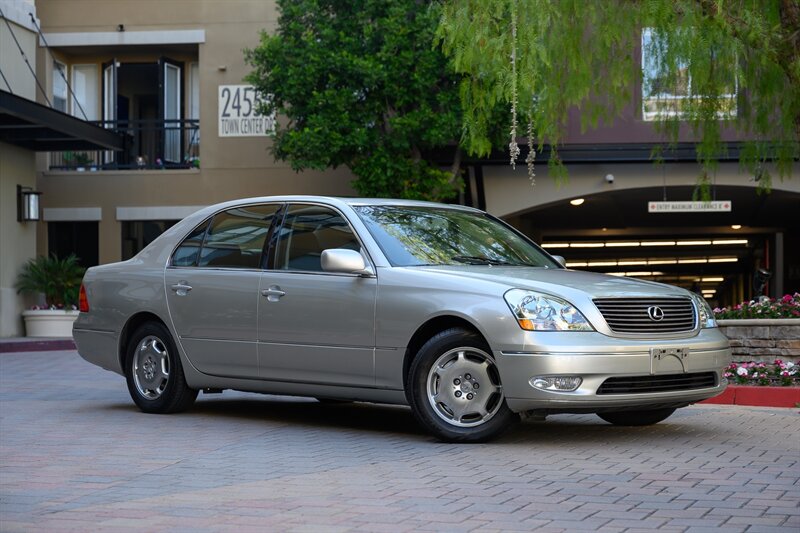 2002 Lexus LS 430 - Photo 1 - Van Nuys, CA 91402