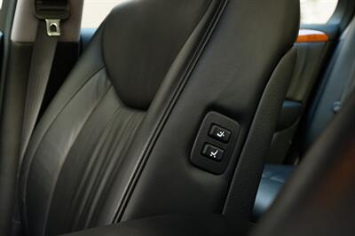 2002 Lexus LS 430   - Photo 46 - Van Nuys, CA 91402