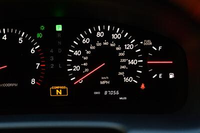 2002 Lexus LS 430   - Photo 48 - Van Nuys, CA 91402