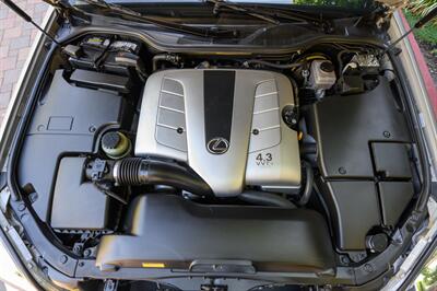 2002 Lexus LS 430   - Photo 65 - Van Nuys, CA 91402