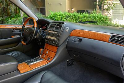 2002 Lexus LS 430   - Photo 63 - Van Nuys, CA 91402