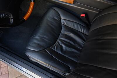 2002 Lexus LS 430   - Photo 41 - Van Nuys, CA 91402