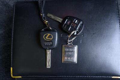 2002 Lexus LS 430   - Photo 72 - Van Nuys, CA 91402