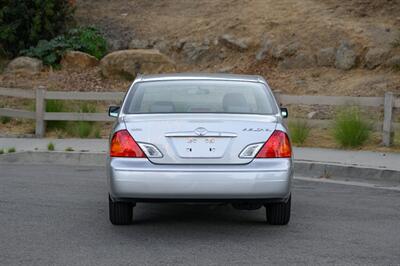 2002 Toyota Avalon XL   - Photo 20 - Van Nuys, CA 91402