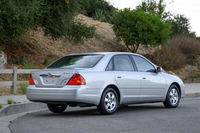 2002 Toyota Avalon XL   - Photo 17 - Van Nuys, CA 91402