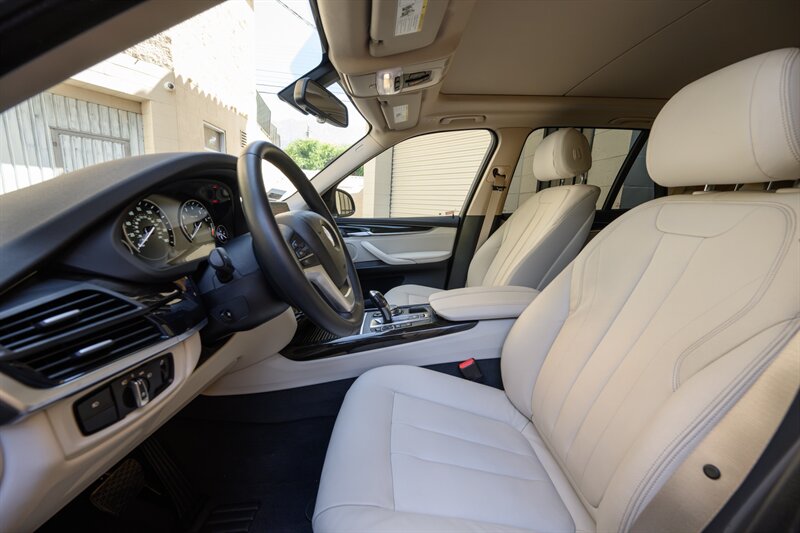 2015 BMW X5 xDrive35i - Photo 33 - La Crescenta, CA 91214