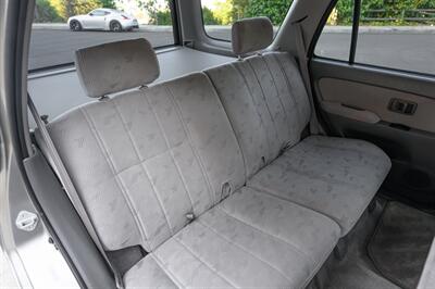 2002 Toyota 4Runner SR5   - Photo 82 - Van Nuys, CA 91402