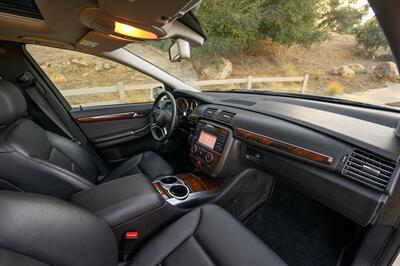2011 Mercedes-Benz R 350   - Photo 52 - Van Nuys, CA 91402