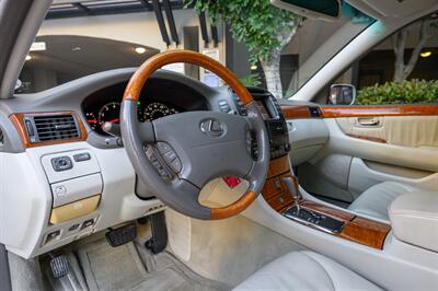 2001 Lexus LS 430   - Photo 21 - Van Nuys, CA 91402