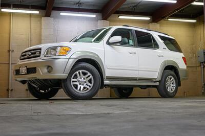 2003 Toyota Sequoia SR5 - Photo 3 - Van Nuys, CA 91402