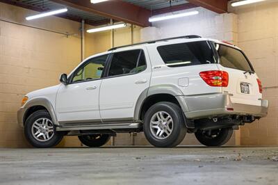 2003 Toyota Sequoia SR5 - Photo 8 - Van Nuys, CA 91402
