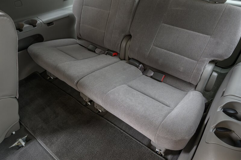 2003 Toyota Sequoia SR5 - Photo 46 - Van Nuys, CA 91402