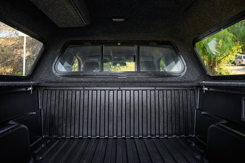 2005 Toyota Tacoma V6 - Photo 29 - Van Nuys, CA 91402