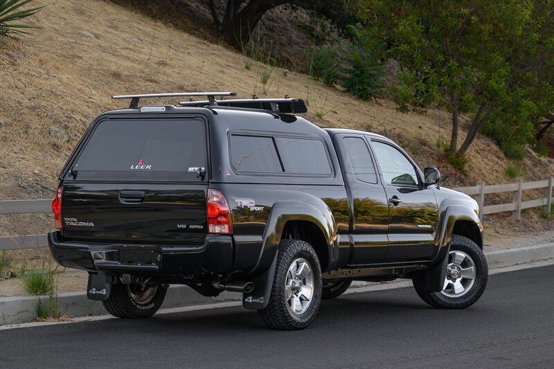 2005 Toyota Tacoma V6 - Photo 18 - Van Nuys, CA 91402