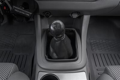 2005 Toyota Tacoma V6 - Photo 38 - Van Nuys, CA 91402