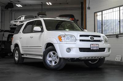2007 Toyota Sequoia SR5   - Photo 2 - Van Nuys, CA 91402