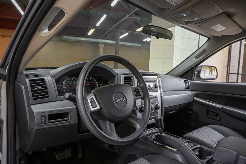 2008 Jeep Grand Cherokee Laredo - Photo 53 - La Crescenta, CA 91214