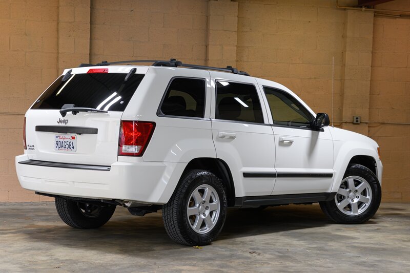 2008 Jeep Grand Cherokee Laredo - Photo 12 - La Crescenta, CA 91214