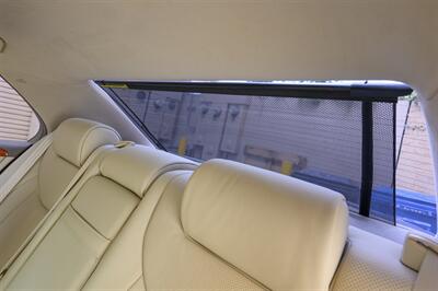2006 Lexus LS 430   - Photo 48 - Van Nuys, CA 91402