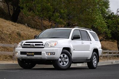 2005 Toyota 4Runner SR5   - Photo 6 - Van Nuys, CA 91402