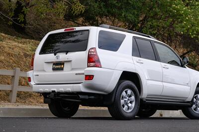 2005 Toyota 4Runner SR5   - Photo 5 - Van Nuys, CA 91402