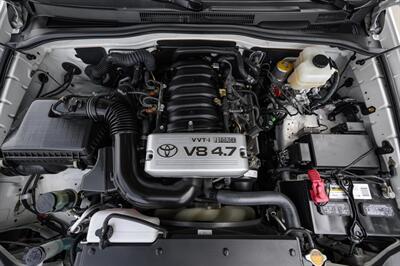 2005 Toyota 4Runner SR5   - Photo 41 - Van Nuys, CA 91402