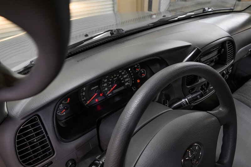 2005 Toyota Tundra SR5 - Photo 49 - Van Nuys, CA 91402